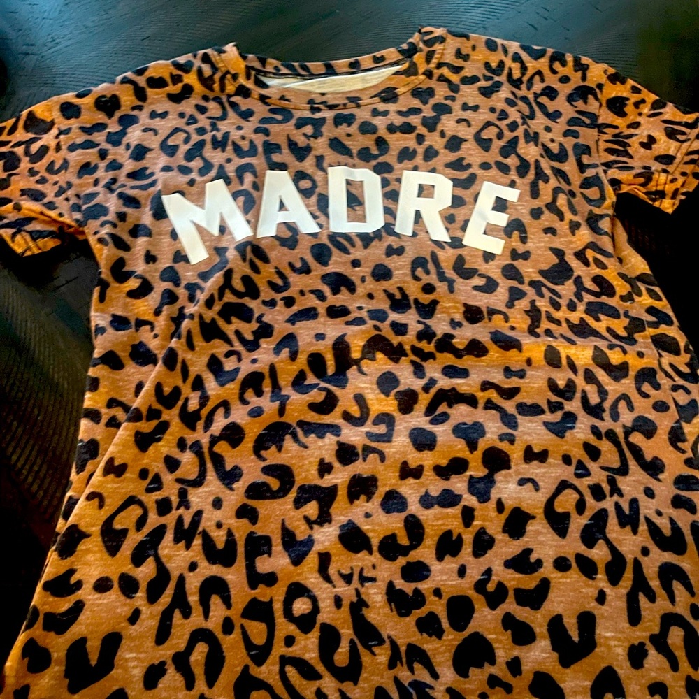 Madre T-Shirt